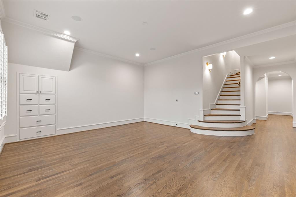 Highland Park 04 Instl - Residential