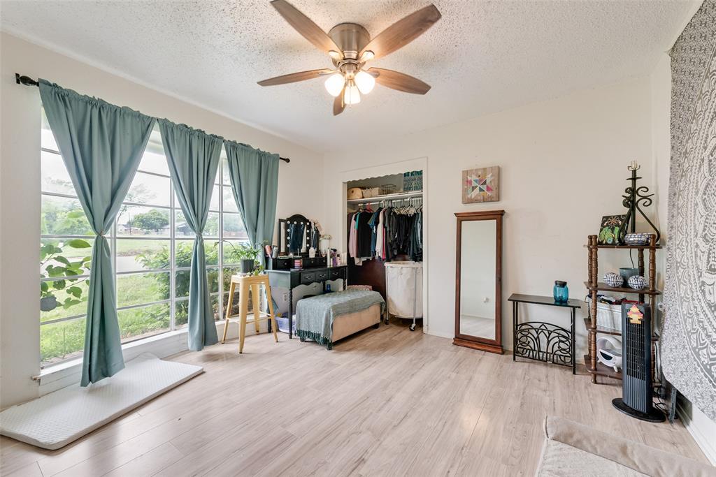 Ennis-Dvv - Residential