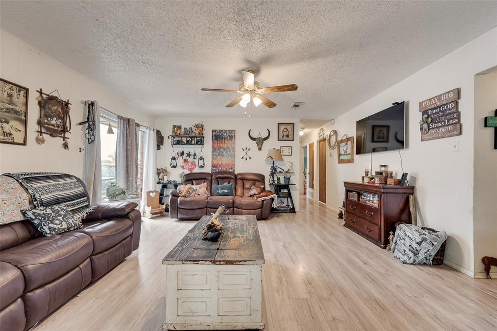 Ennis-Dvv - Residential