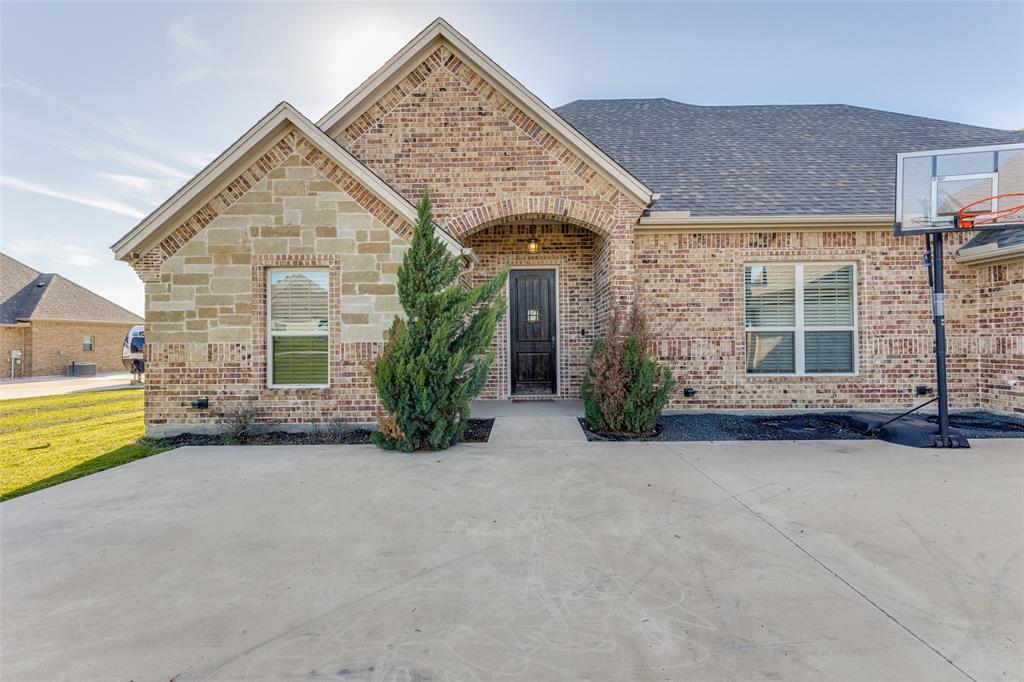 255 Columbia Court