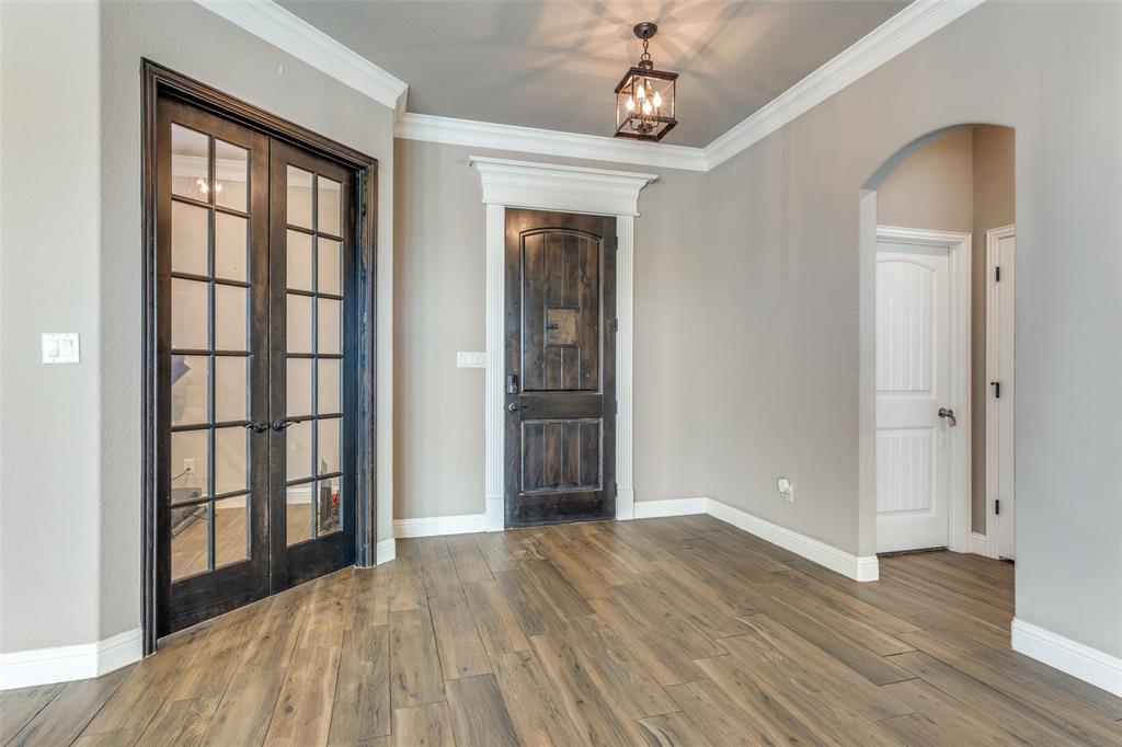 255 Columbia Court
