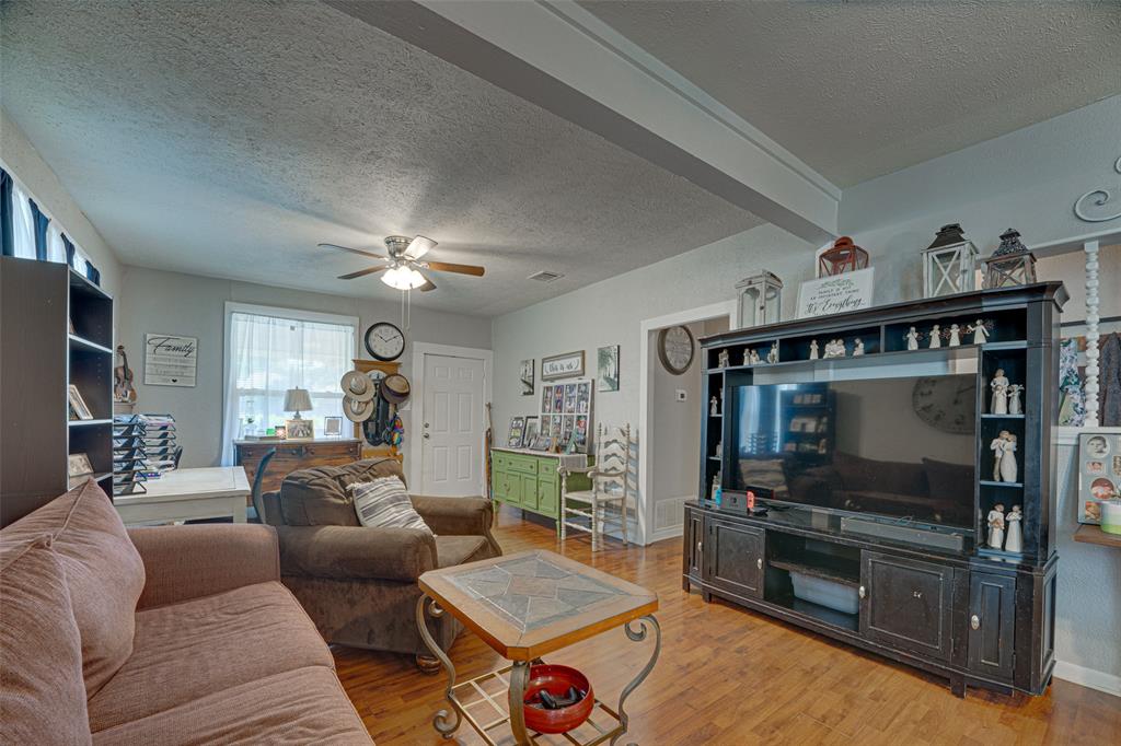 Ennis-Div - Residential