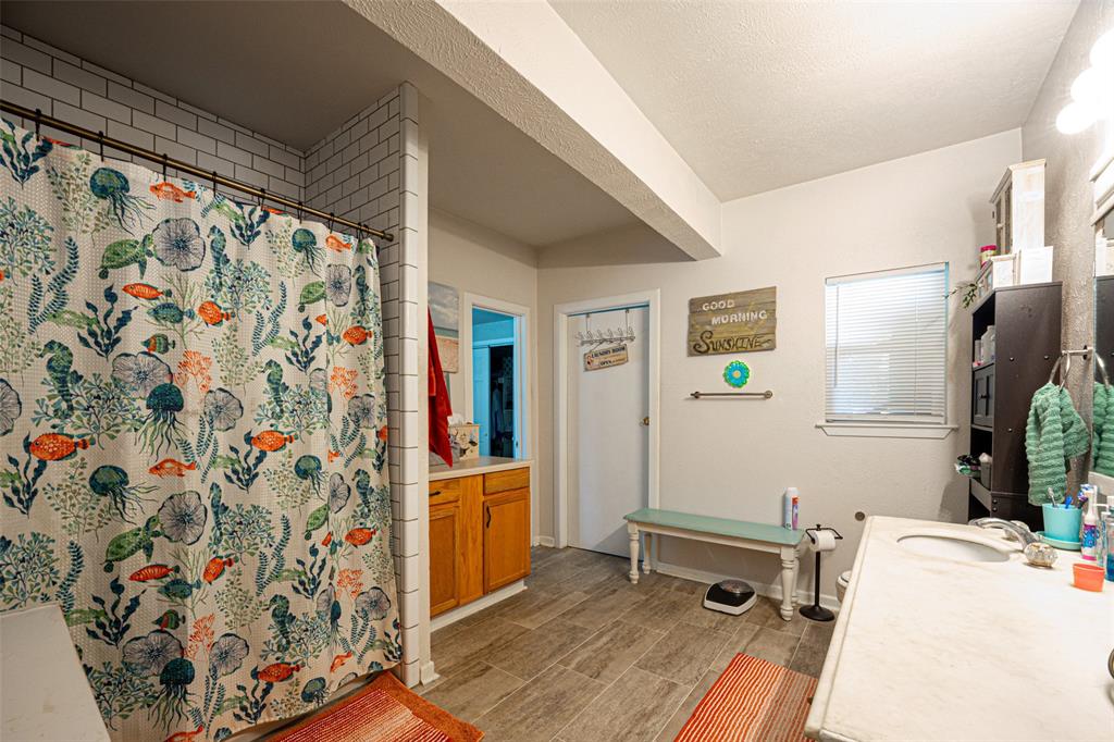 Ennis-Div - Residential