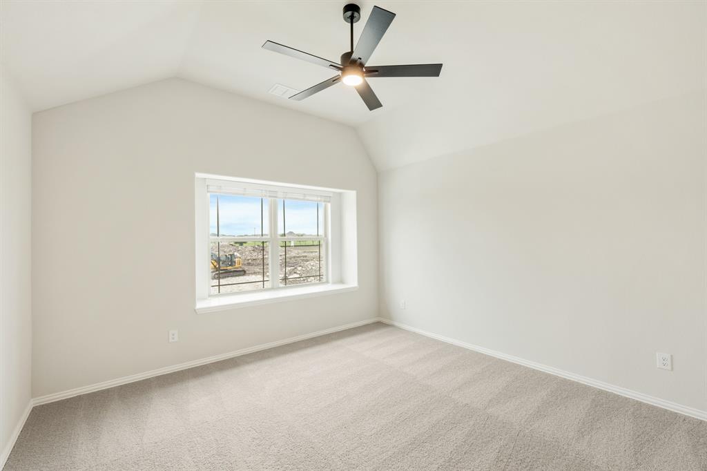 The Retreat at North Grove 70-75 - Residential