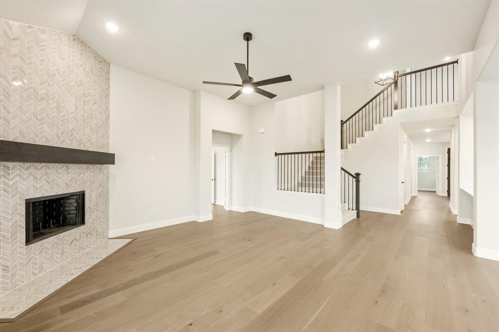 The Retreat at North Grove 70-75 - Residential