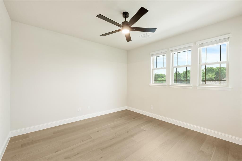 The Retreat at North Grove 70-75 - Residential