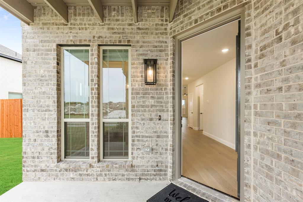 The Retreat at North Grove 70-75 - Residential