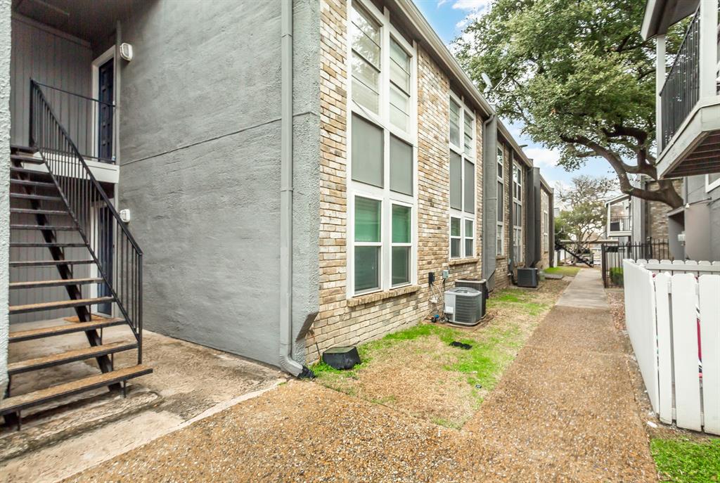 Arbor Court Condo - Residential