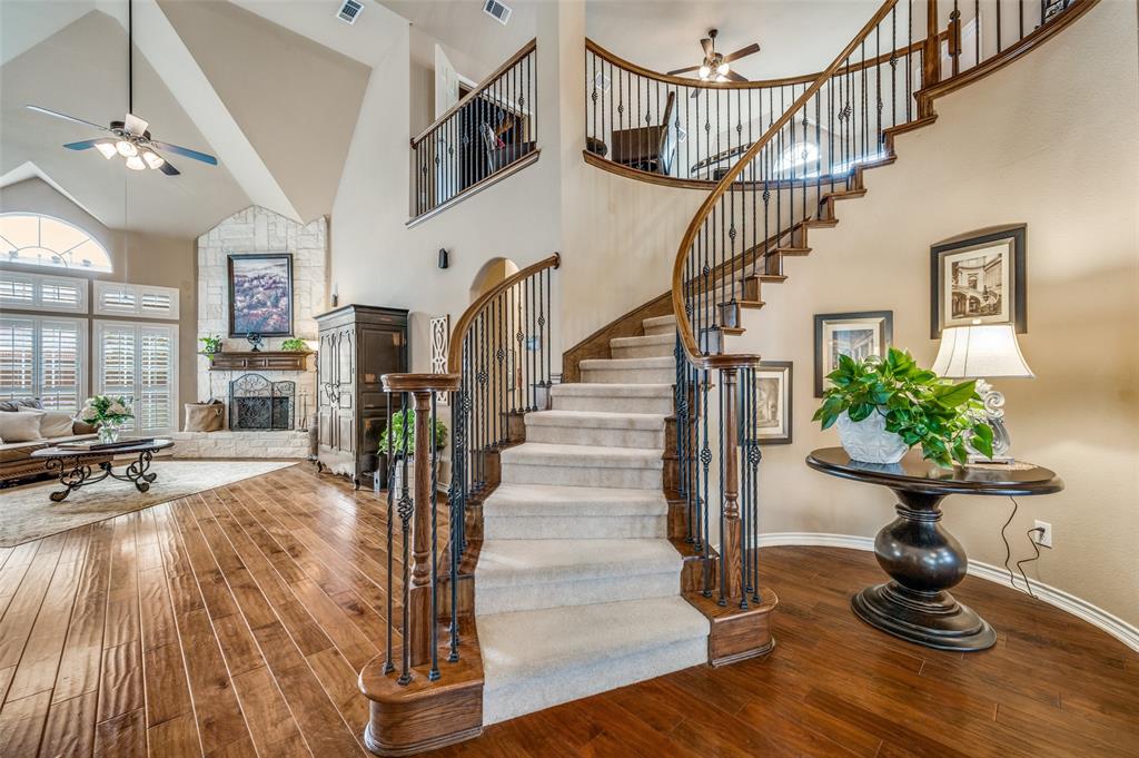 1517 DUTCH HOLLOW Drive