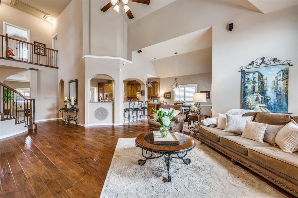 1517 DUTCH HOLLOW Drive