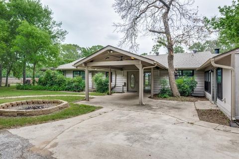 A home in Shady Shores