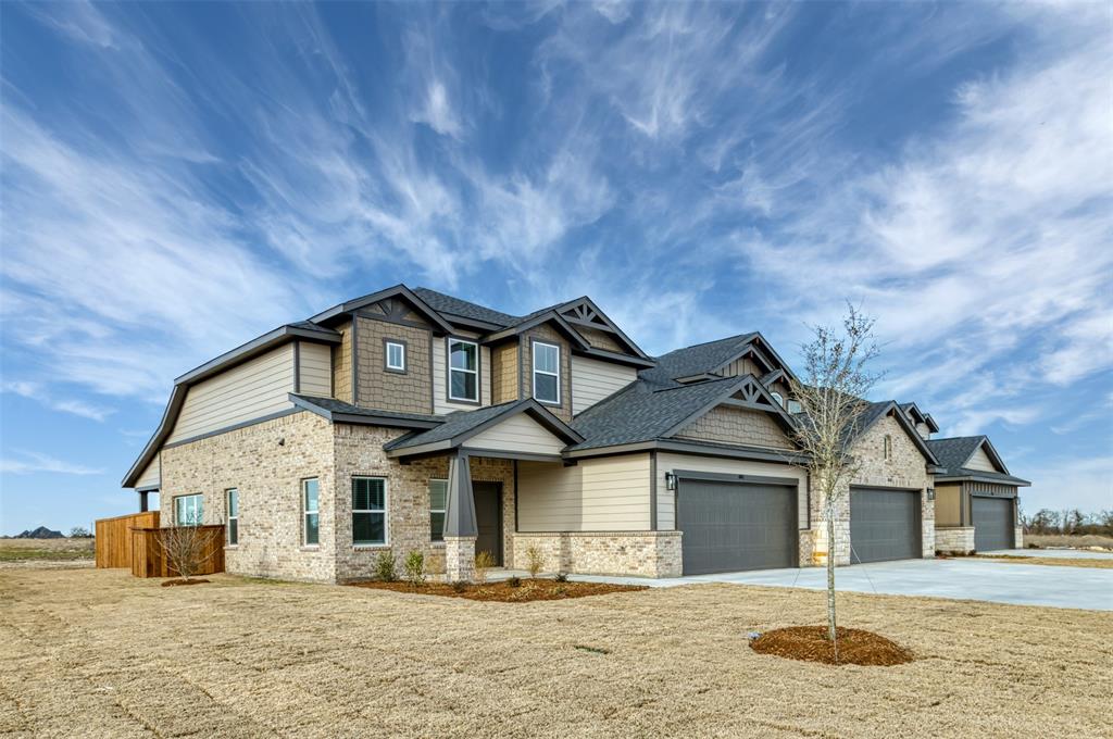 4405-4407-4409 Clovis Court