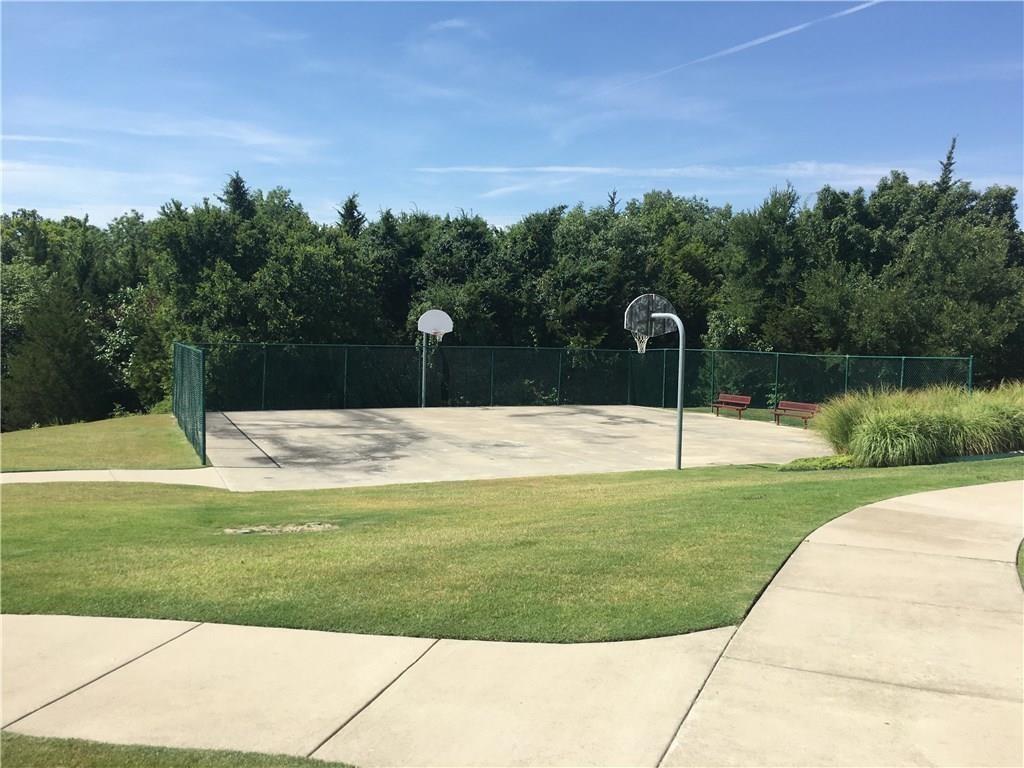 B74 Lakeview Drive