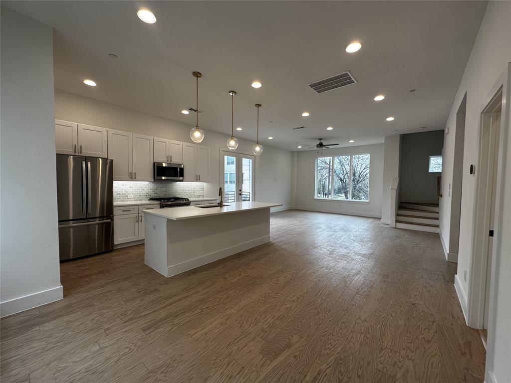 2610 KIMSEY CONDOS - Residential Lease