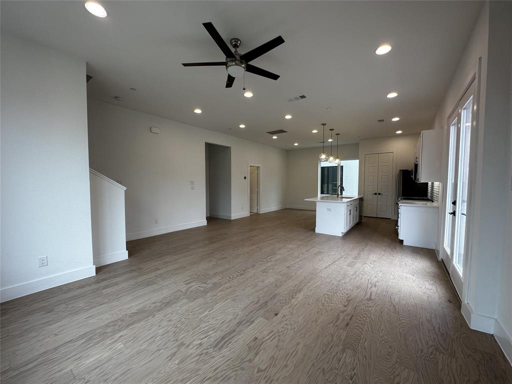 2610 KIMSEY CONDOS - Residential Lease