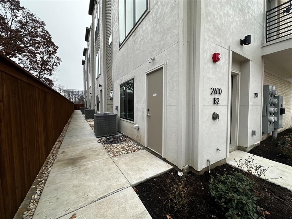 2610 KIMSEY CONDOS - Residential Lease