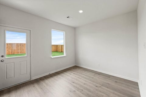 Tiny photo for 13429 Stage Coach Lane, Cresson, TX 76035 (MLS # 21201293)