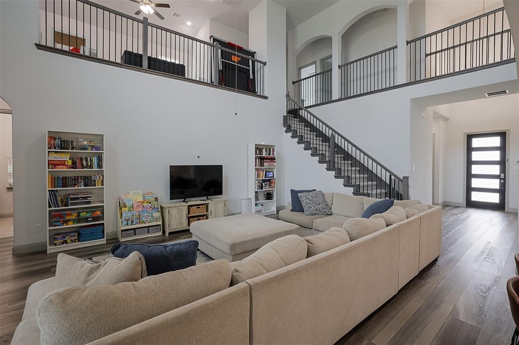 12959 Averi Lane