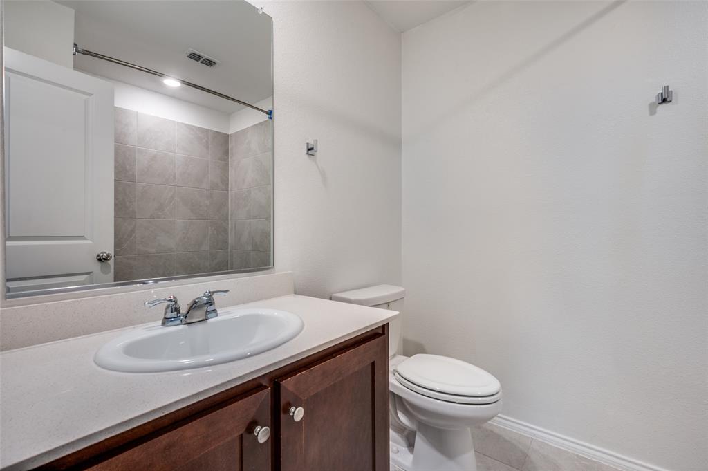 Mobberly Farms Ph 1 - Residential Lease