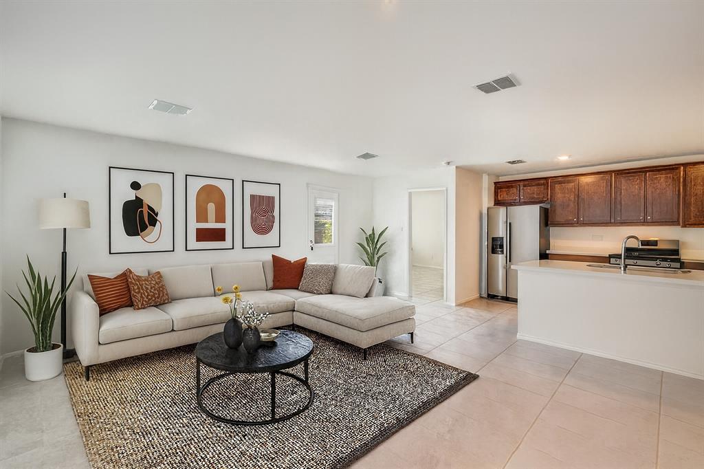 Mobberly Farms Ph 1 - Residential Lease