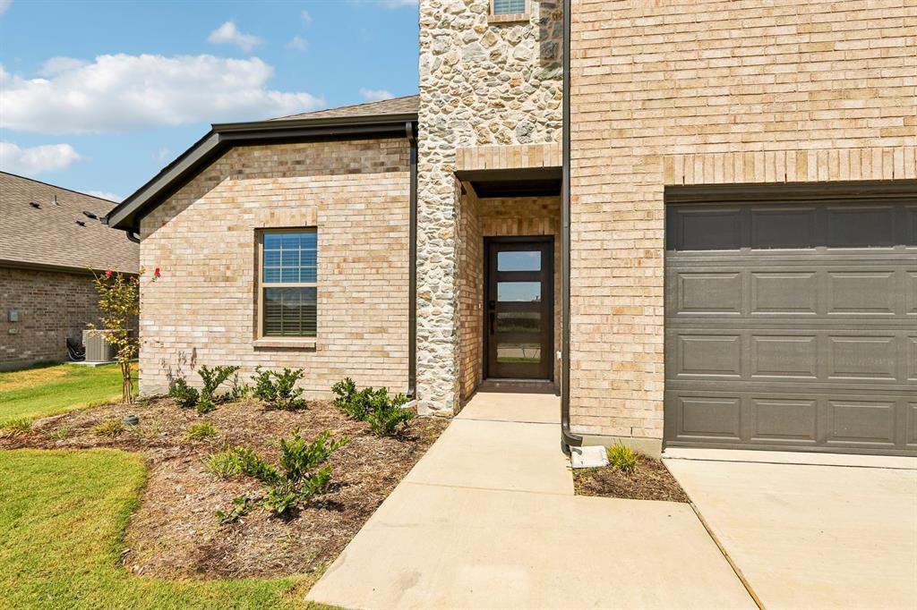 548 Stone Hollow Drive