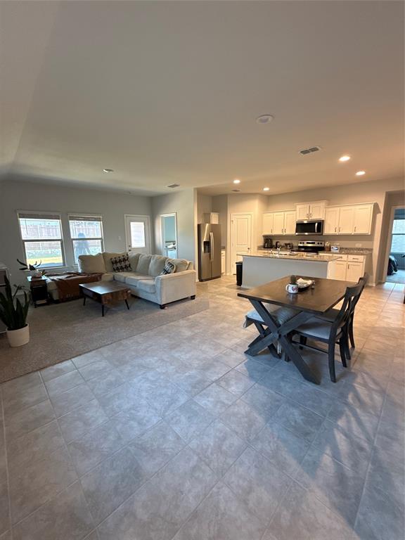 Watersbend South - Residential Lease