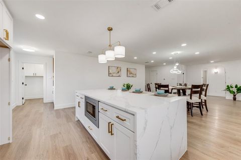 Photo of 6508 Ember Court, Plano, TX 75023 (MLS # 21213411)