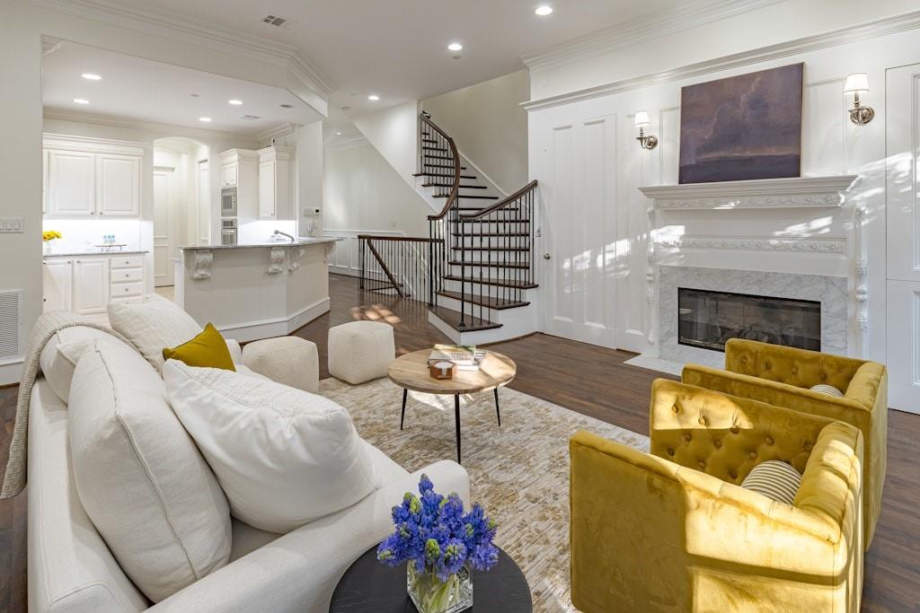 Lexington State Thomas - Residential