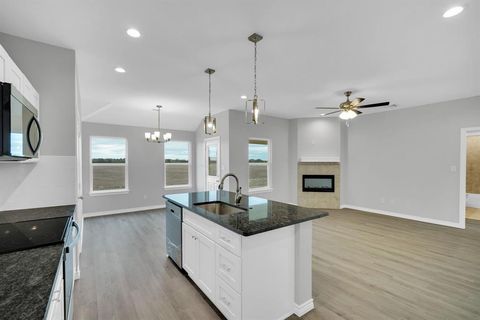 Tiny photo for 132 Joyce Street, Whitney, TX 76692 (MLS # 21098945)