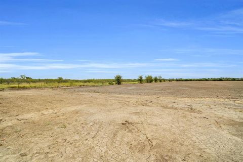 Tiny photo for 132 Joyce Street, Whitney, TX 76692 (MLS # 21098945)