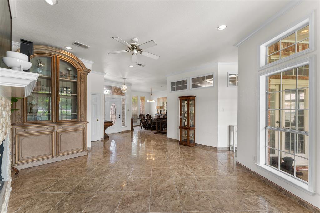 1436 Daventry Drive