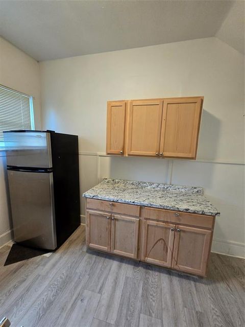 Photo of 1615 Alston Avenue #D, Fort Worth, TX 76104 (MLS # 21275429)