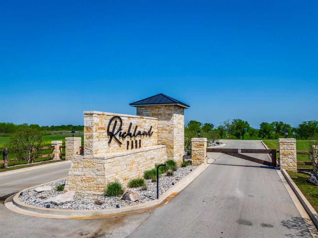 Richland Park - Land