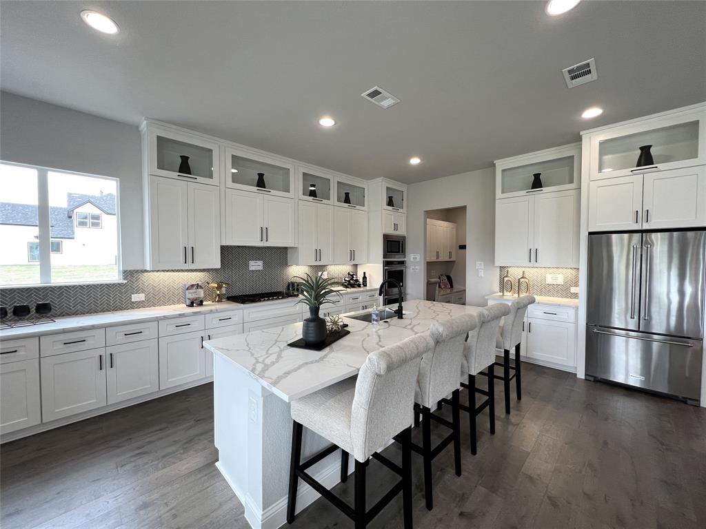 601 Lexington Lane