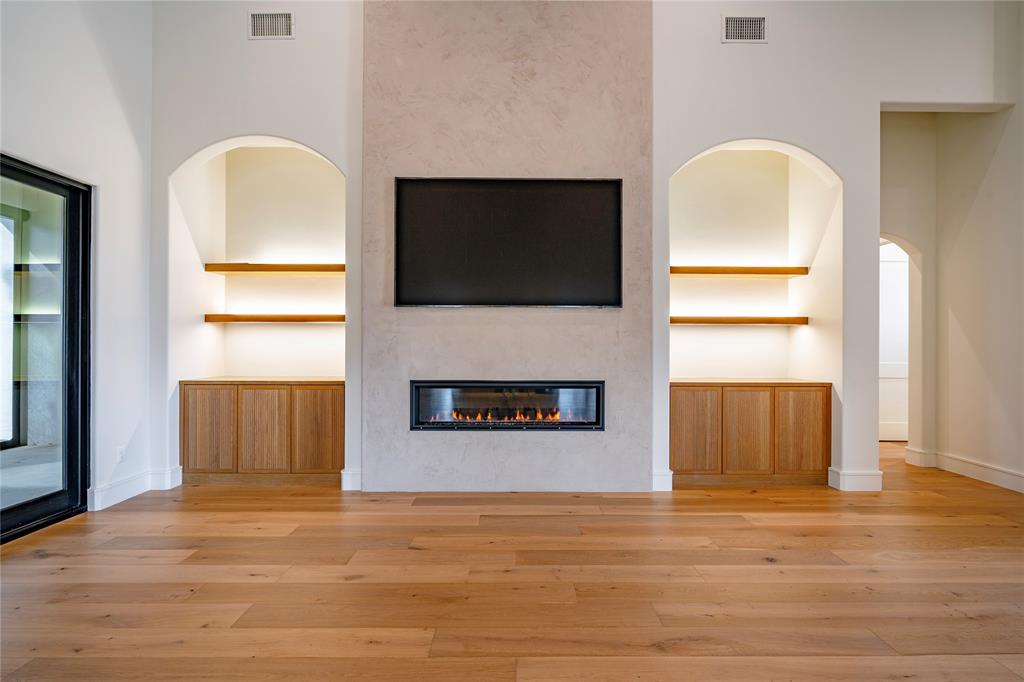 Oakbrook Hills - Residential