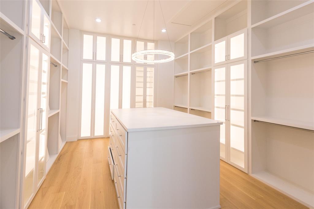 Oakbrook Hills - Residential