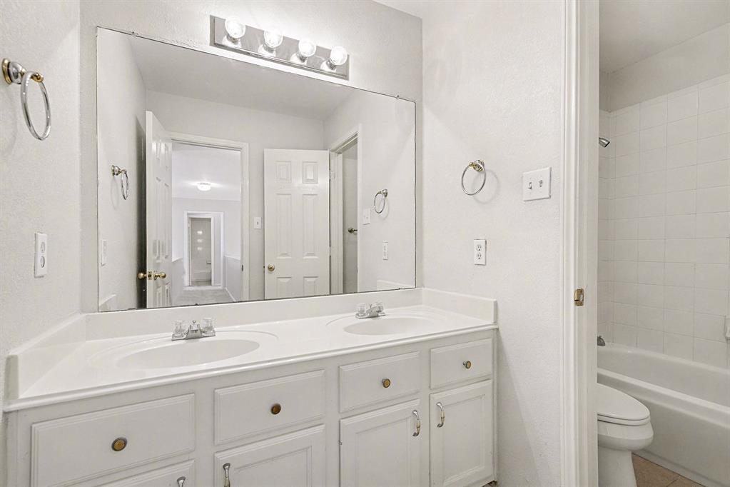 Hulen Bend Estates Add - Residential