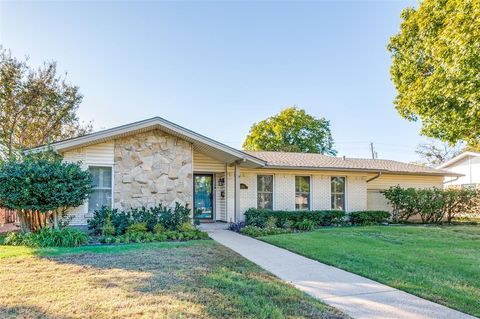 A home in Farmers Branch