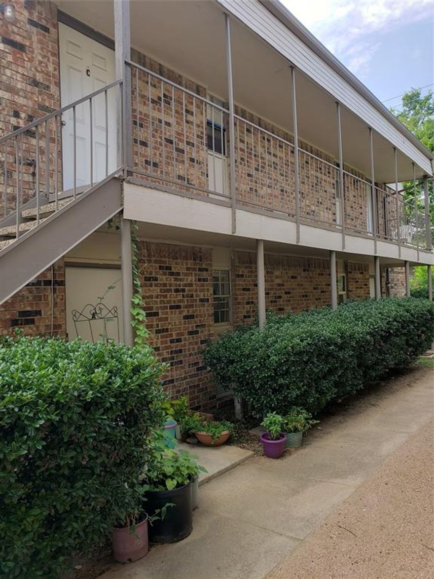 RARE brick 4plex right by TCU! Incredible chance to own an appreciating asset in a central location close to restaurants, medical, luxury shopping, central market and the heart of Fort Worth! Units are easy to rent and stay occupied, several long term tenants in place.  Brand new stairs and railing on exterior in 2021, roof replaced within the past few years. Some tenants would like to stay or you can fully remodel and increase rents. Owner has 2 potential tenants in mind for soon to be vacated unit, can have lease signed or can deliver with an empty unit, up to buyer.