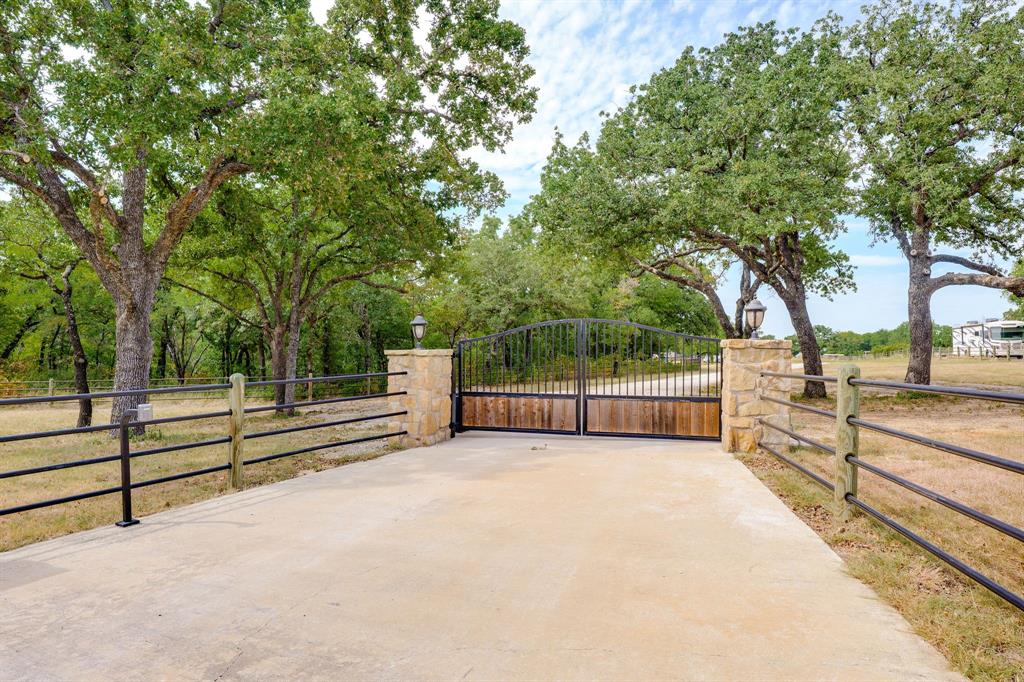 1491 E Hickory Hill Road