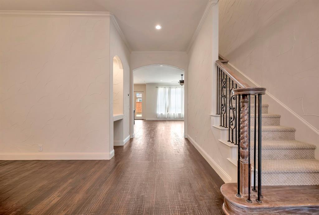 Isabel Add - Residential