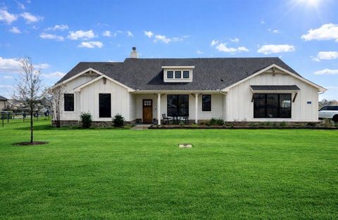 110 Ridgetop Trail Rhome TX 76078