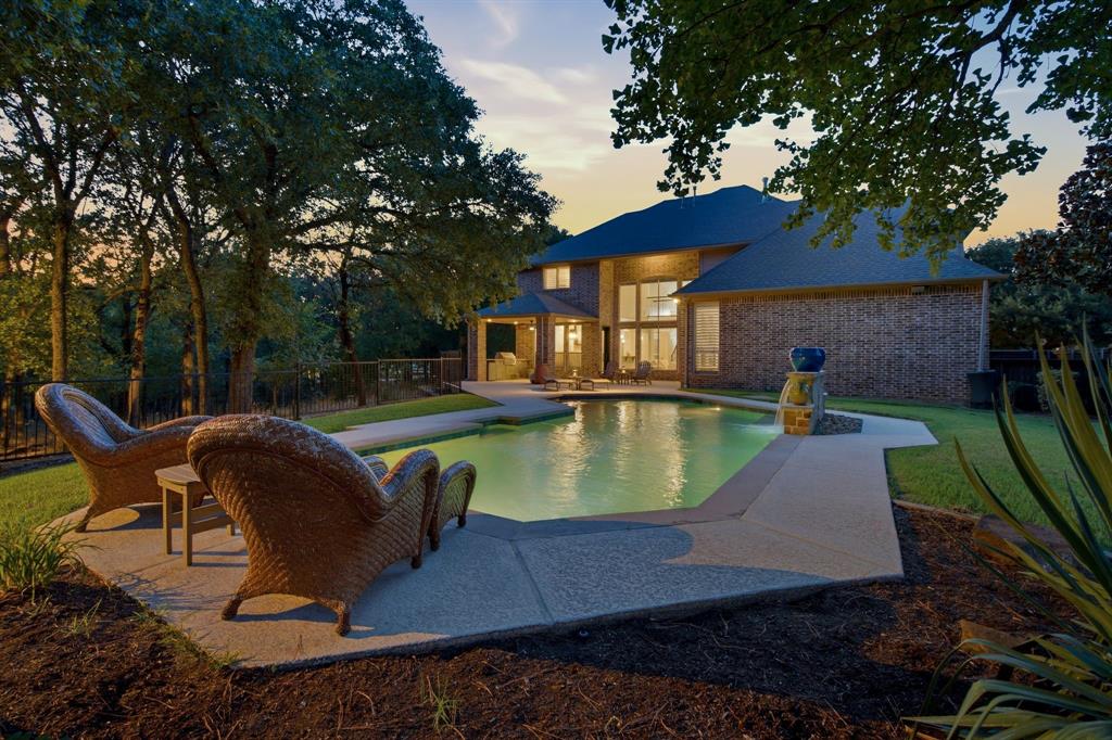 2104 Beachview Drive