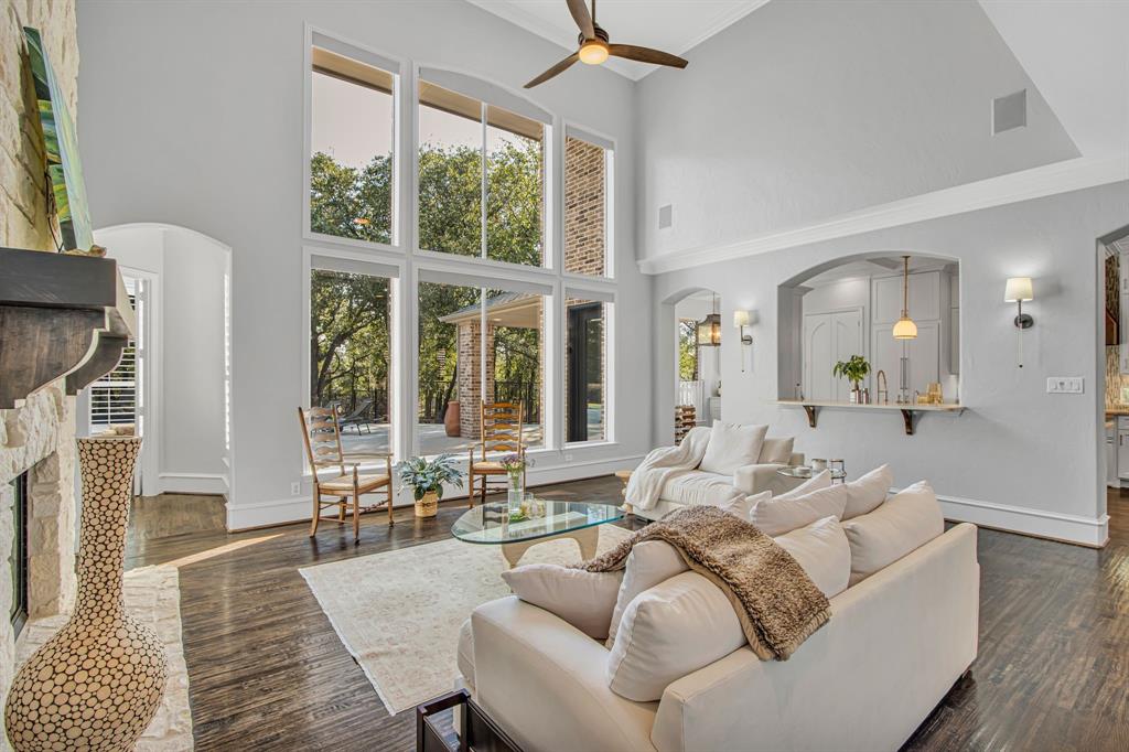 2104 Beachview Drive