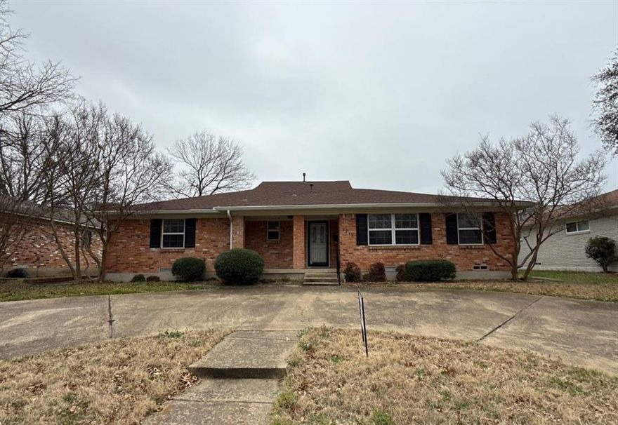 Exceptional opportunity in Buckner Terrace! This single-story brick home offers 2,624 sqft of living space, featuring 3 bedrooms and 3 bathrooms. Ready for your personal touch, the property provides ample potential to transform it into your dream home. The spacious layout offers plenty of room for comfortable living and entertaining, while the 2-car garage adds convenience. Step outside to the backyard, where the pool area awaits your vision to become the perfect retreat for enjoying hot Texas summers. Located in a sought-after neighborhood, this home is filled with possibilities. Don’t miss the chance to make it your own!