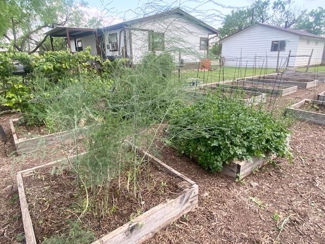 North 707 Ranchetts - Residential