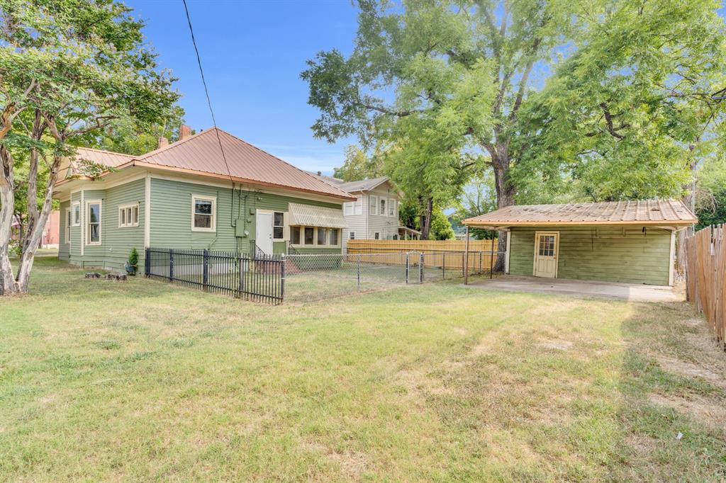 O T Ennis - Commercial Sale