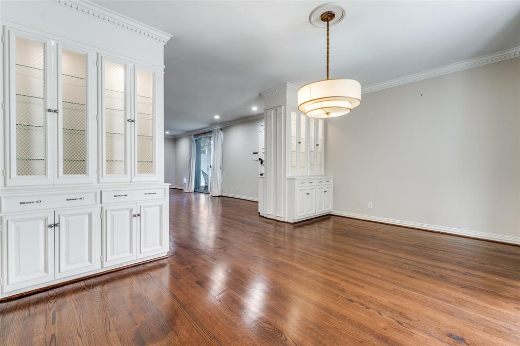 Royal Arms - Residential