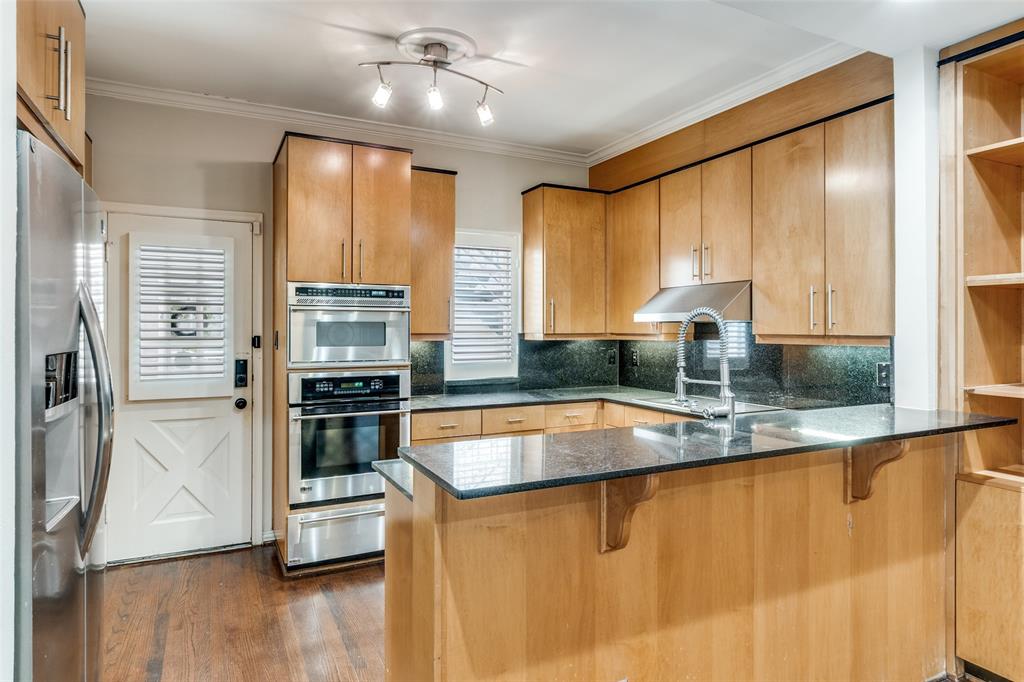 Royal Arms - Residential