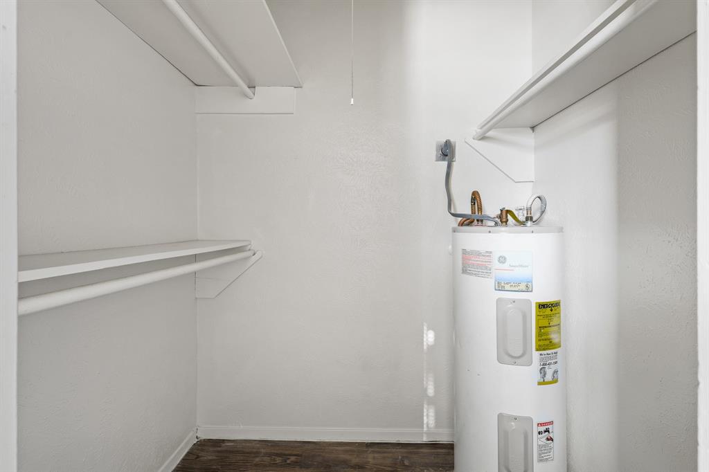 North Meadowbrook Estates - Residential Income